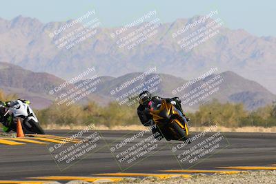 media/Nov-06-2022-SoCal Trackdays (Sun) [[208d2ccc26]]/Turn 14 (930am)/